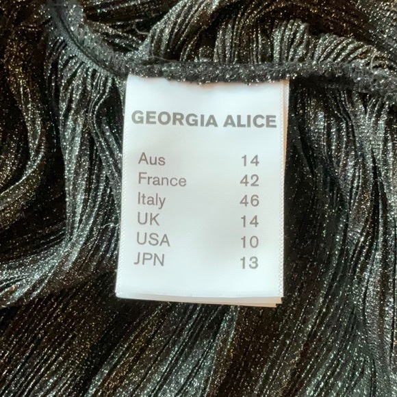 Georgia Alice Metallic off the shoulder Top NWOT - Picture 6 of 11